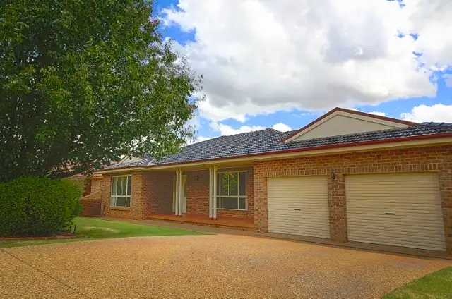28 Nelson Drive, Griffith NSW 2680