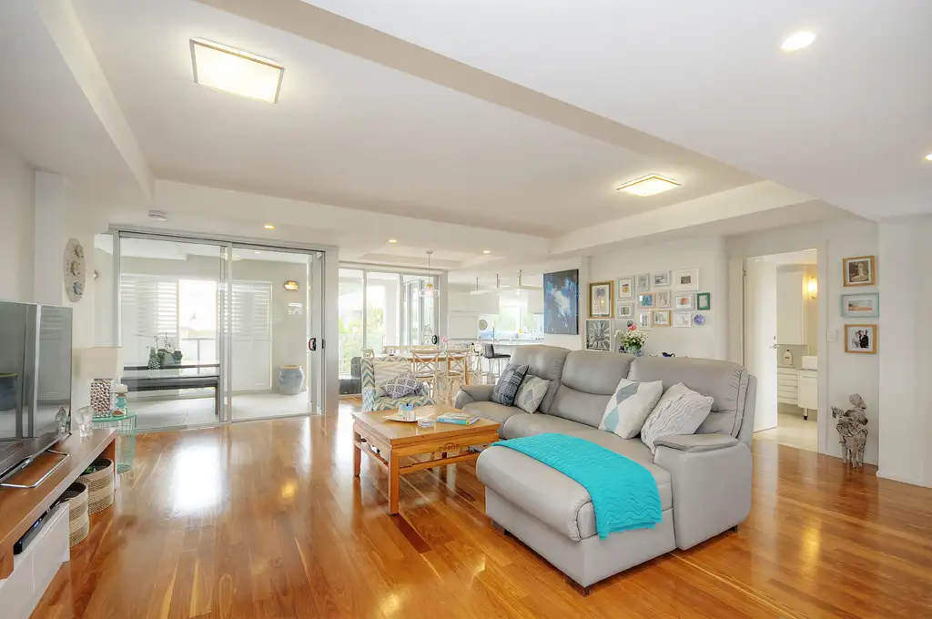 Main view of Homely apartment listing, Unit @ 19 Mermaid Avenue, Mermaid Beach QLD 4218