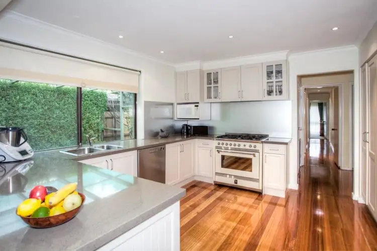 21 Worcester Road, Gisborne VIC 3437