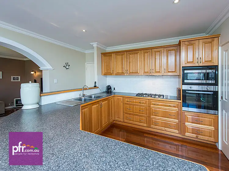 Seventh view of Homely house listing, 10 Dawnview Rise, Ellenbrook WA 6069
