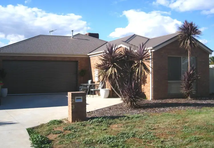 Main view of Homely townhouse listing, 3/20 Wing Crescent, Mulwala NSW 2647
