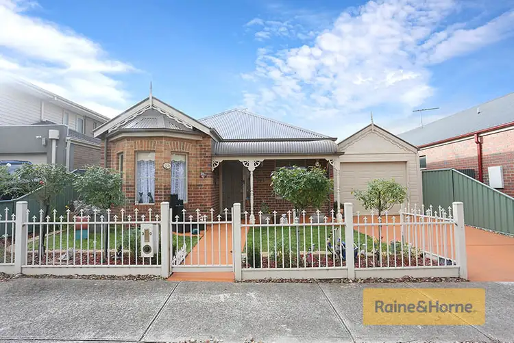 30 Beckett Way, Craigieburn VIC 3064
