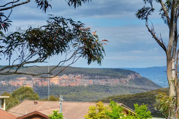21 Gordon Avenue, Blackheath NSW 2785