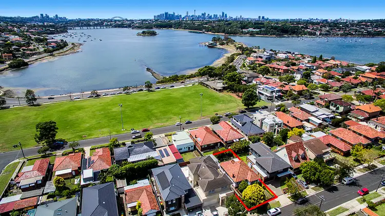34 PRINCESS AVENUE, Rodd Point NSW 2046