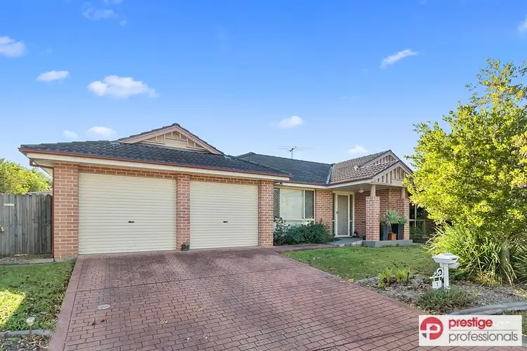 7 Yallum Court, Wattle Grove NSW 2173