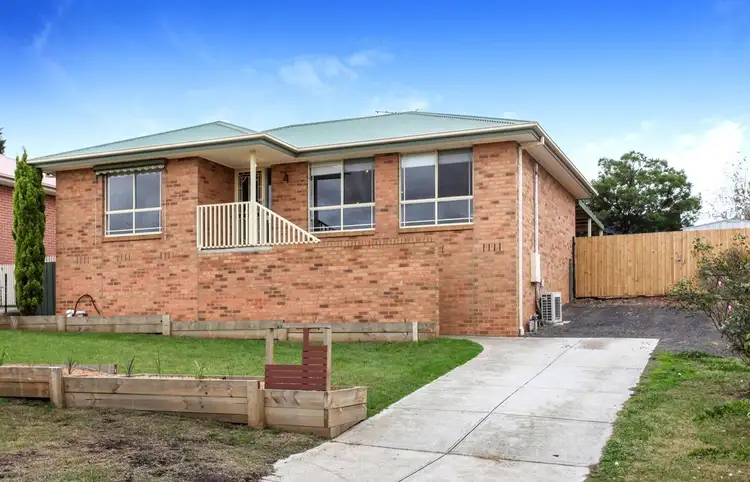 14 Lewis Street, Bacchus Marsh VIC 3340