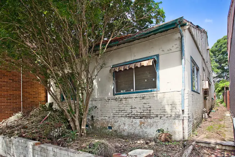 9 Terry Road, Dulwich Hill NSW 2203