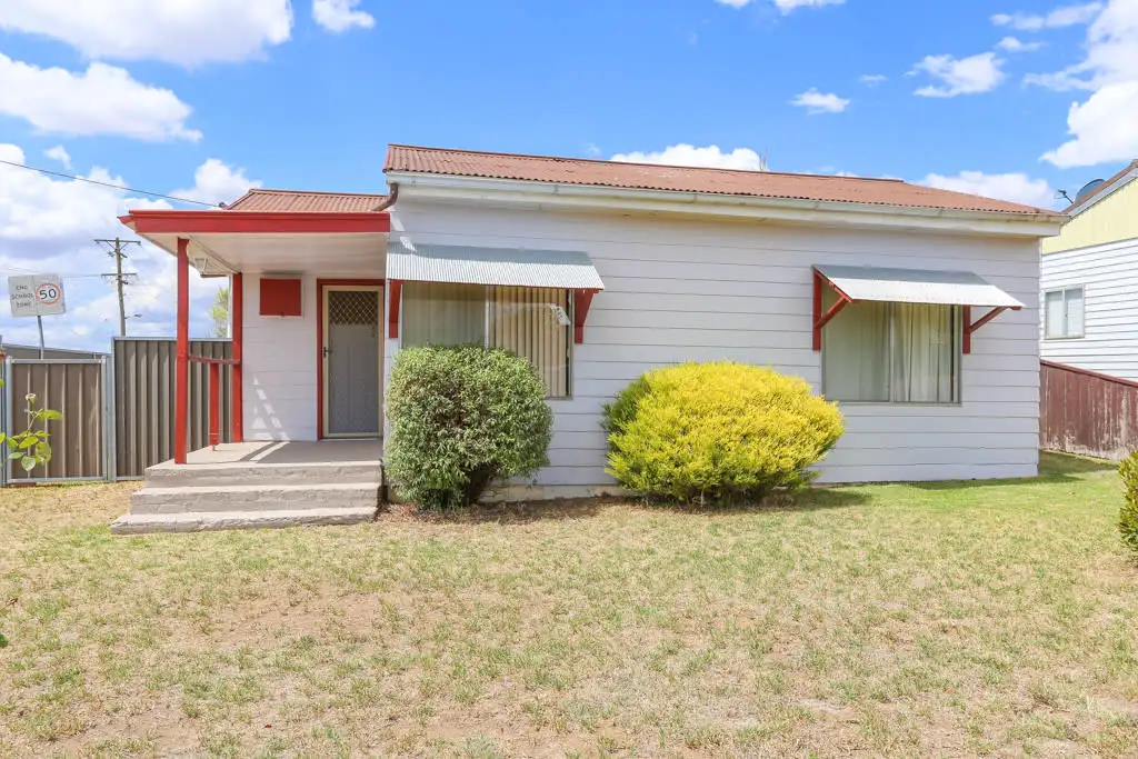 Main view of Homely house listing, 6 Pacific Way, West Bathurst NSW 2795