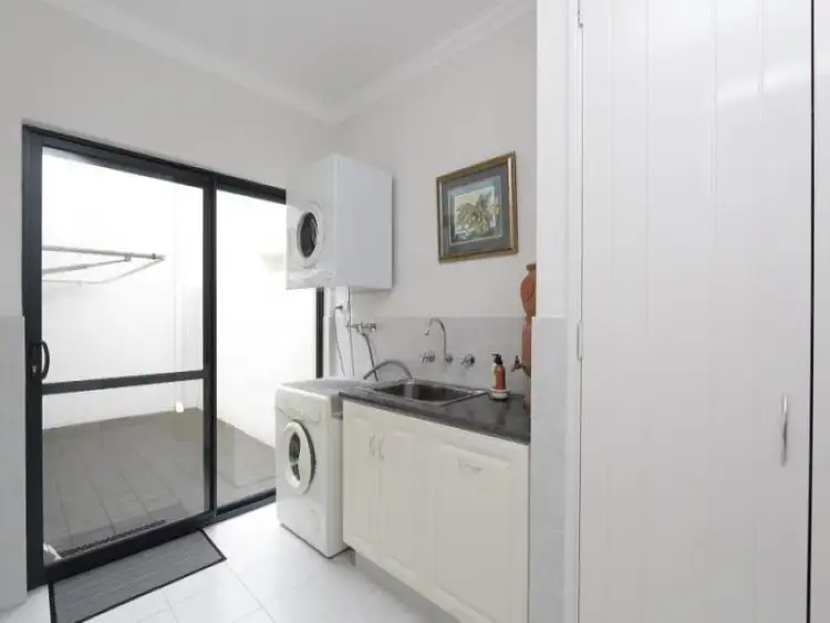 Fifth view of Homely house listing, 42 Polglass Way, Ardross WA 6153