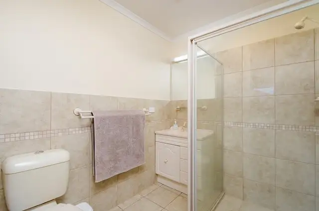 Fifth view of Homely house listing, 1 Ivy Place, Mount Gambier SA 5290