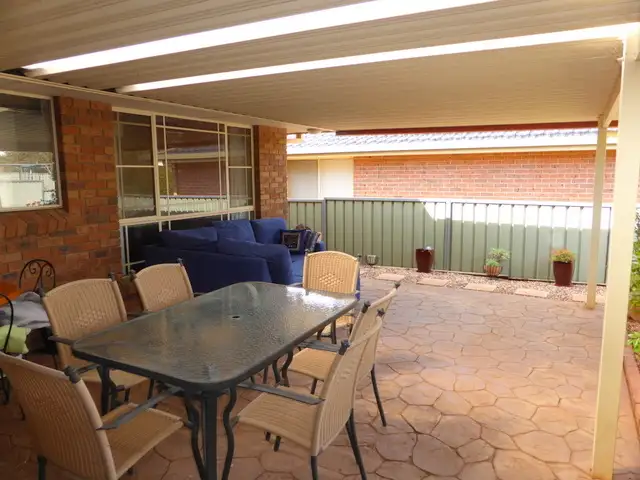Fifth view of Homely house listing, 6 Cobden Place, Parkes NSW 2870