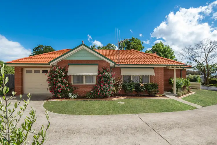 Second view of Homely unit listing, 2/34 Barton Street, Kyneton VIC 3444