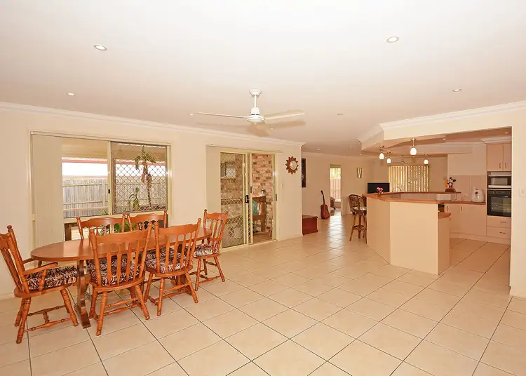 Sixth view of Homely house listing, 7 Shannen Court, Urraween QLD 4655