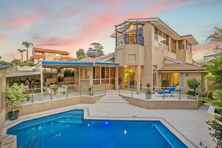 21 Robert Street, Como WA 6152