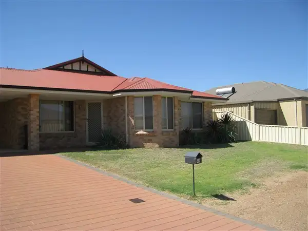 28 Iduna Road, Wandina WA 6530