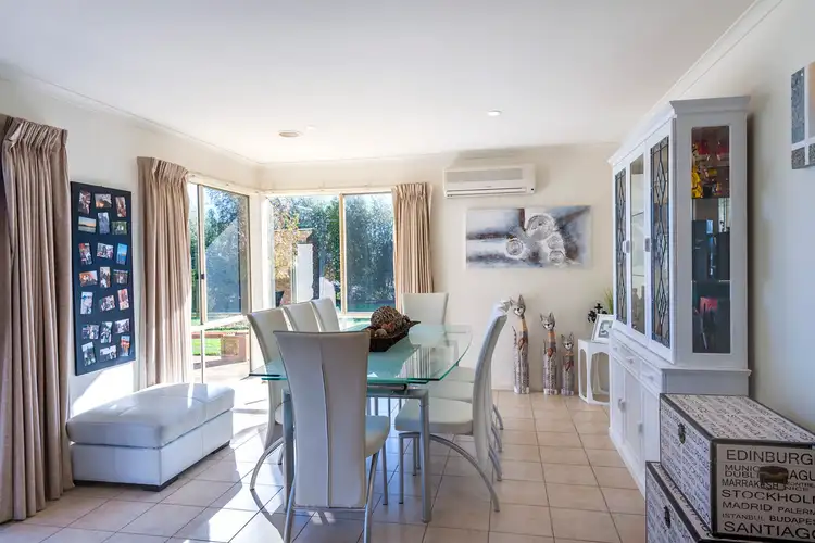 Fourth view of Homely house listing, 5 Oakridge Court, Kyneton VIC 3444