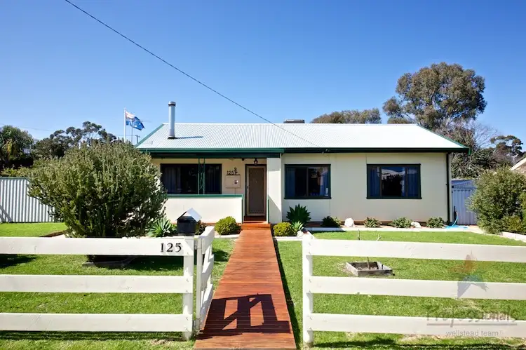 125 Whitfield Street, Bassendean WA 6054