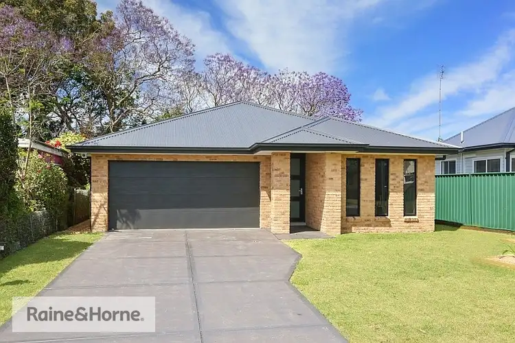 34 Terry Avenue, Woy Woy NSW 2256