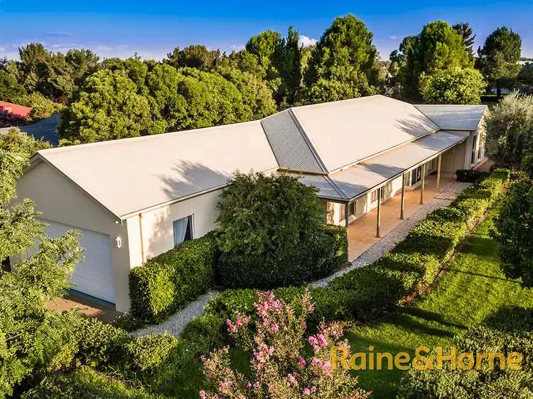 2 Englewood Avenue, Dubbo NSW 2830