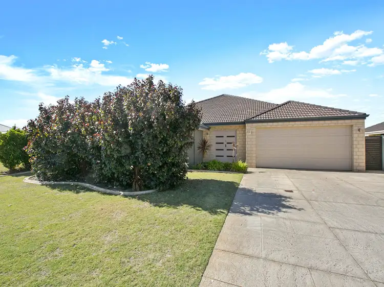 6 Knoxville Way, Success WA 6164