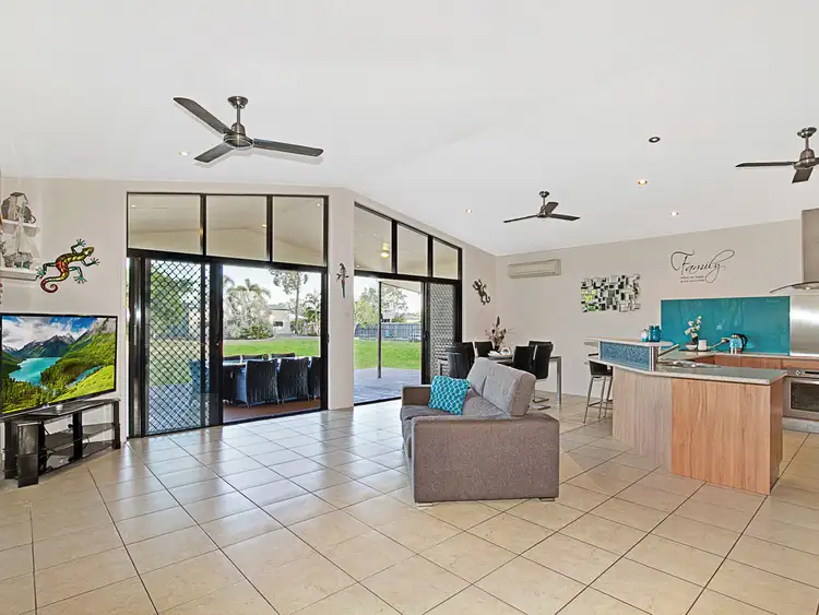 Third view of Homely house listing, 10 Stenhouse Court, Mount Low QLD 4818