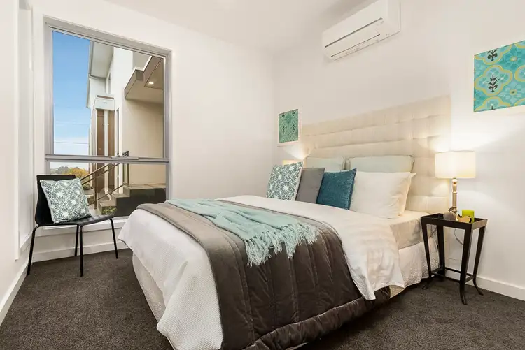 Fifth view of Homely townhouse listing, 4/160 Thompsons Road (Access via Millicent Avenue), Bulleen VIC 3105