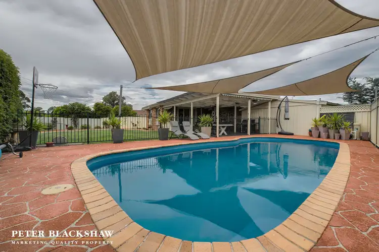 2 Hynes Place, Chisholm ACT 2905