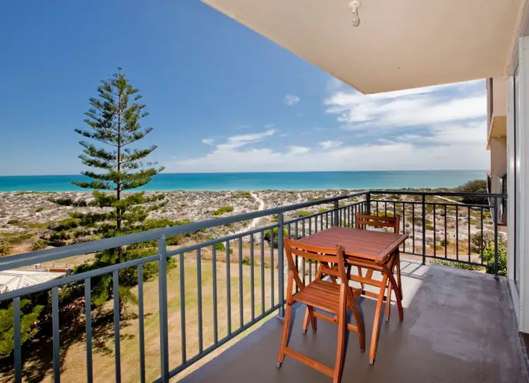 15/287 West Coast Highway, Scarborough WA 6019