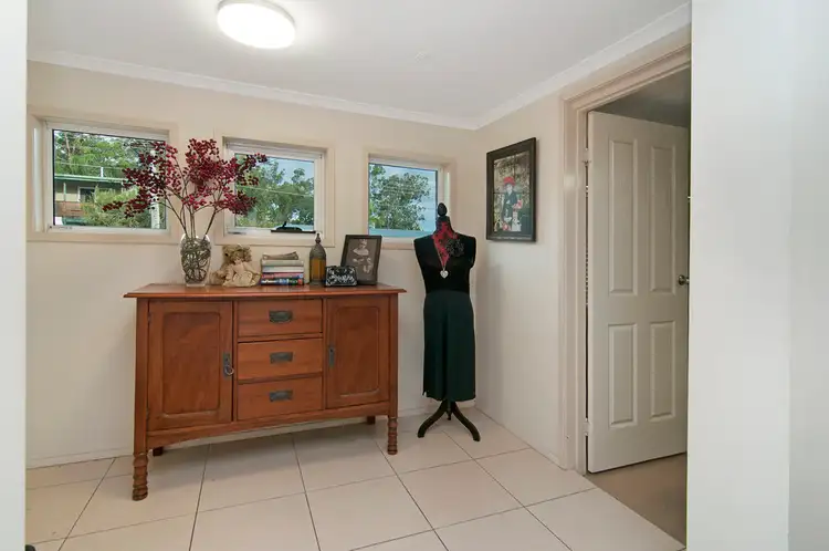 Seventh view of Homely house listing, 4 Eloise Avenue, Springwood QLD 4127