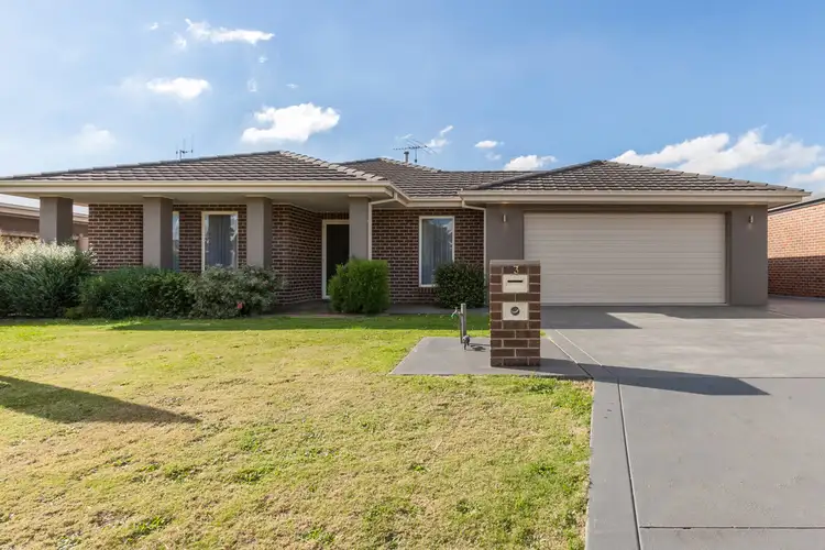 3 Carnegie Court, Trafalgar VIC 3824