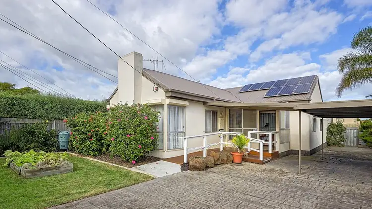 50 Evesham Road, Cheltenham VIC 3192