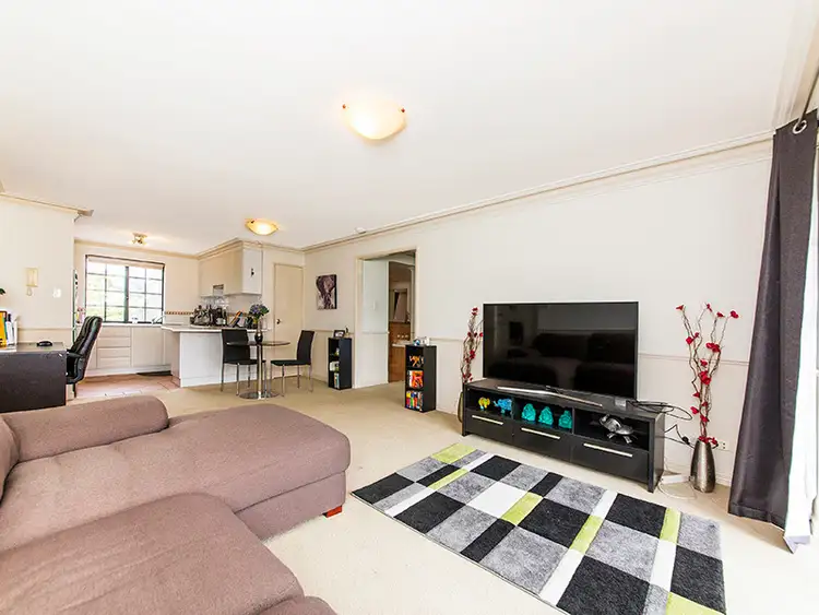 8/30 Banksia Tce, South Perth WA 6151