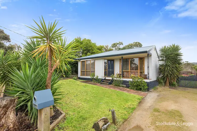 17 Anne Street, Rosebud VIC 3939