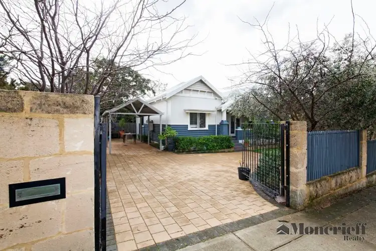 5 Cleopatra Street, Palmyra WA 6157