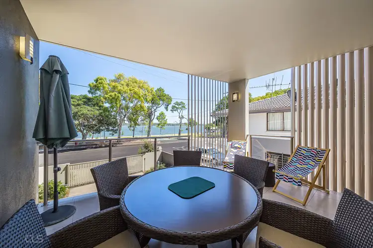 2/95 Welsby Parade, Bongaree QLD 4507