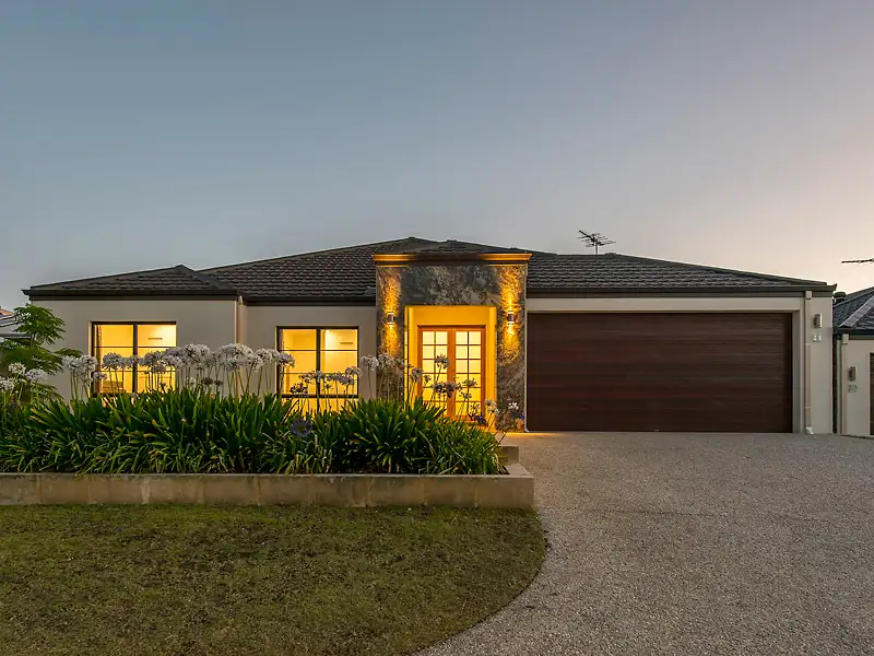 Main view of Homely house listing, 21 Majorelle Parkway, Aubin Grove WA 6164