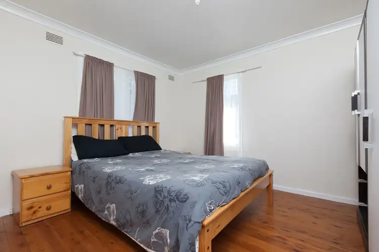 Sixth view of Homely house listing, 82 Eucalyptus Drive, Macquarie Fields NSW 2564