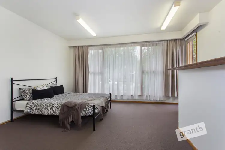 Seventh view of Homely house listing, 1 Queens Court, Berwick VIC 3806