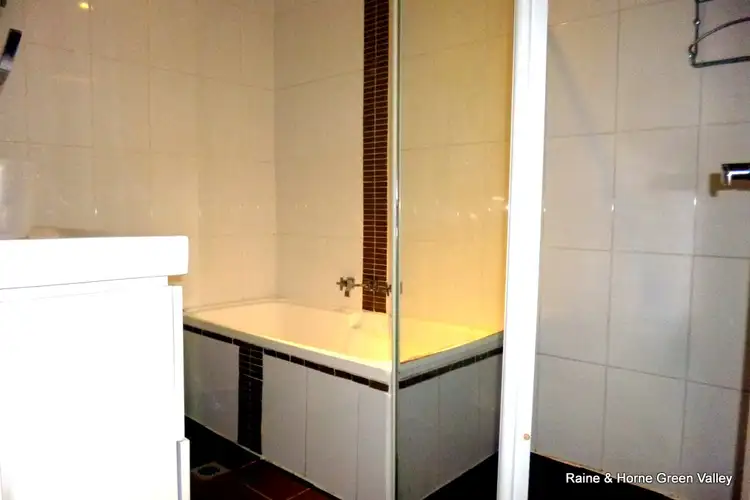 Fifth view of Homely unit listing, 3/114 Bigge St, Liverpool NSW 2170