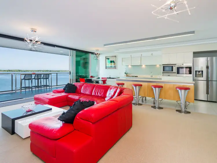 26503/2 Ephraim Island Parade, Paradise Point QLD 4216
