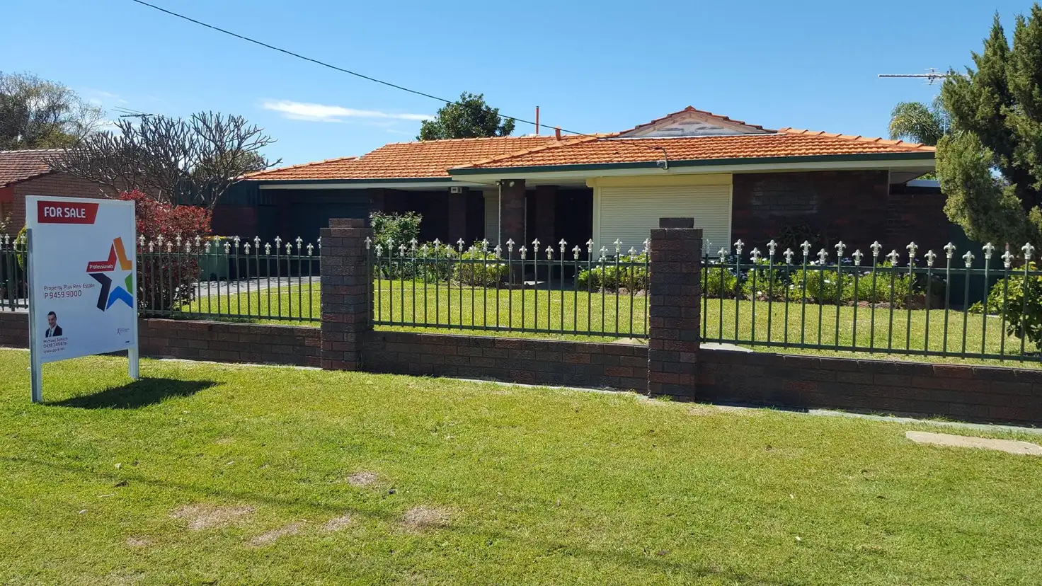 Main view of Homely house listing, 42 Harpenden Street, Huntingdale WA 6110
