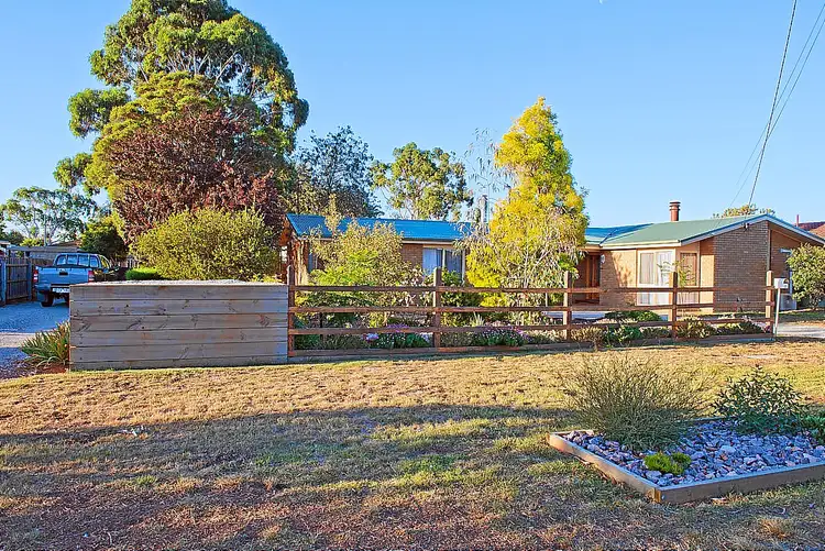 6 Wellington Street, Bacchus Marsh VIC 3340
