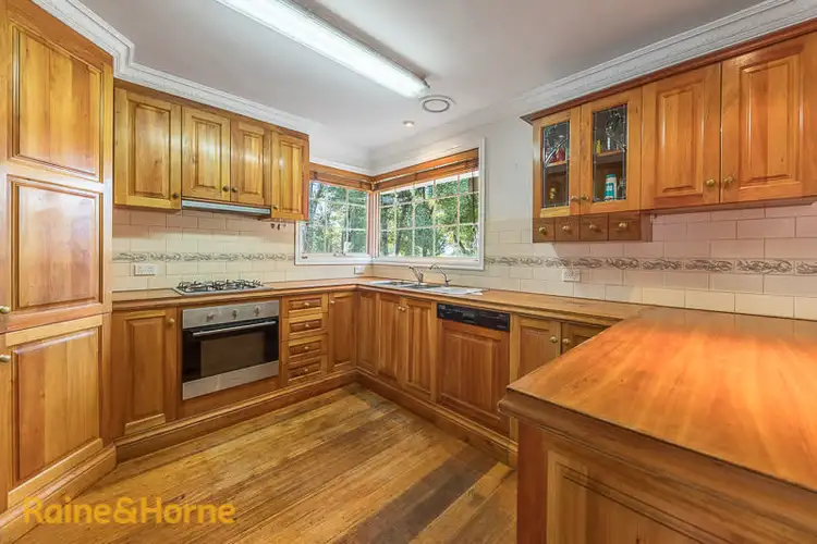 Second view of Homely house listing, 19 Landsborough Drive, Sunbury VIC 3429