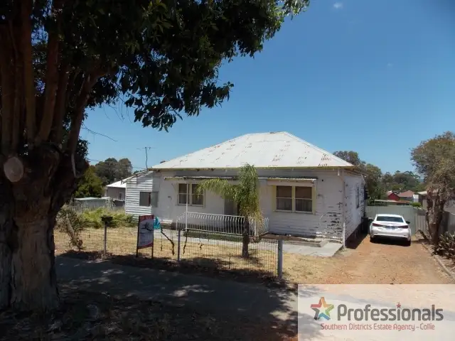 Main view of Homely house listing, 85 Deakin Street, Collie WA 6225