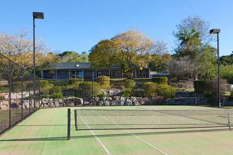 80 Upper Brookfield Road, Brookfield QLD 4069