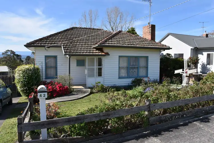 42 Hampton Street, Moe VIC 3825
