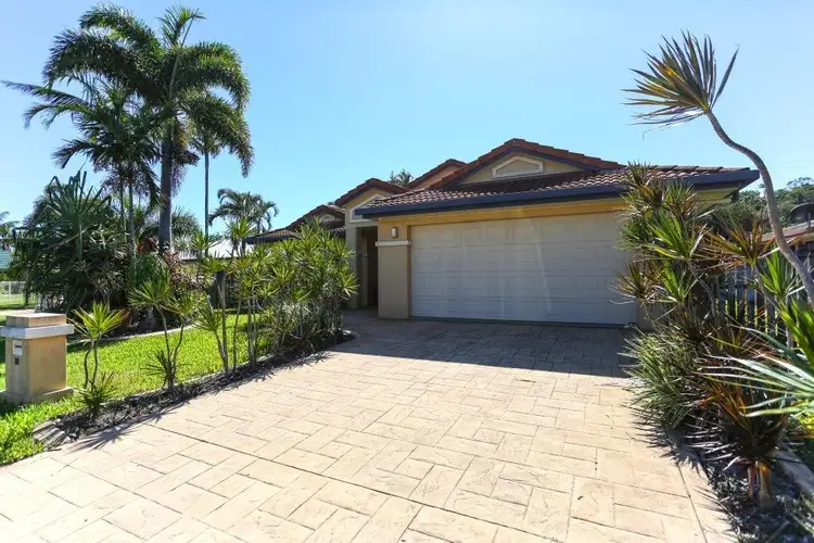 10 Foxtail Court, Glenella QLD 4740