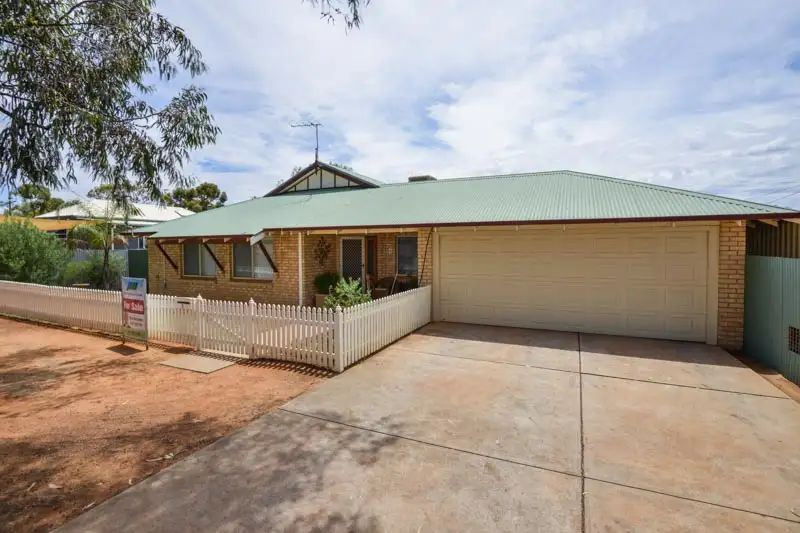 Main view of Homely house listing, 8 Murray Street, Lamington WA 6430