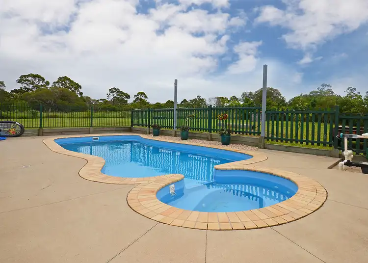 Second view of Homely house listing, 10 HOMESTEAD CLOSE, Takura QLD 4655