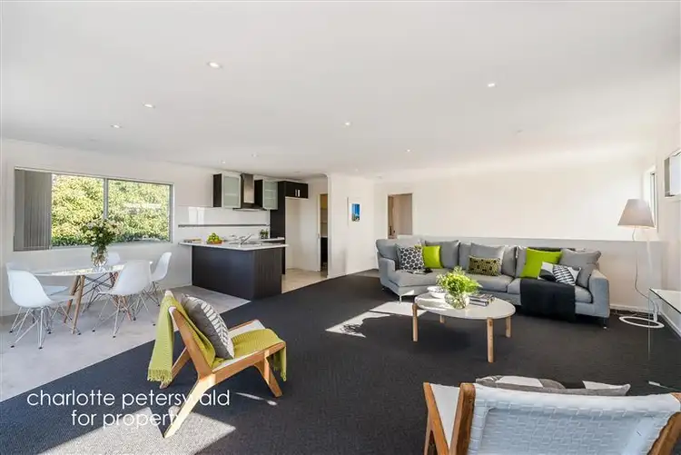 Main view of Homely townhouse listing, 11/184 Roslyn Avenue, Blackmans Bay TAS 7052